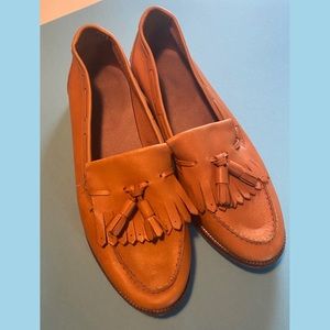 Seychelles Mustard “Cloak” Kiltie Tassel Loafer